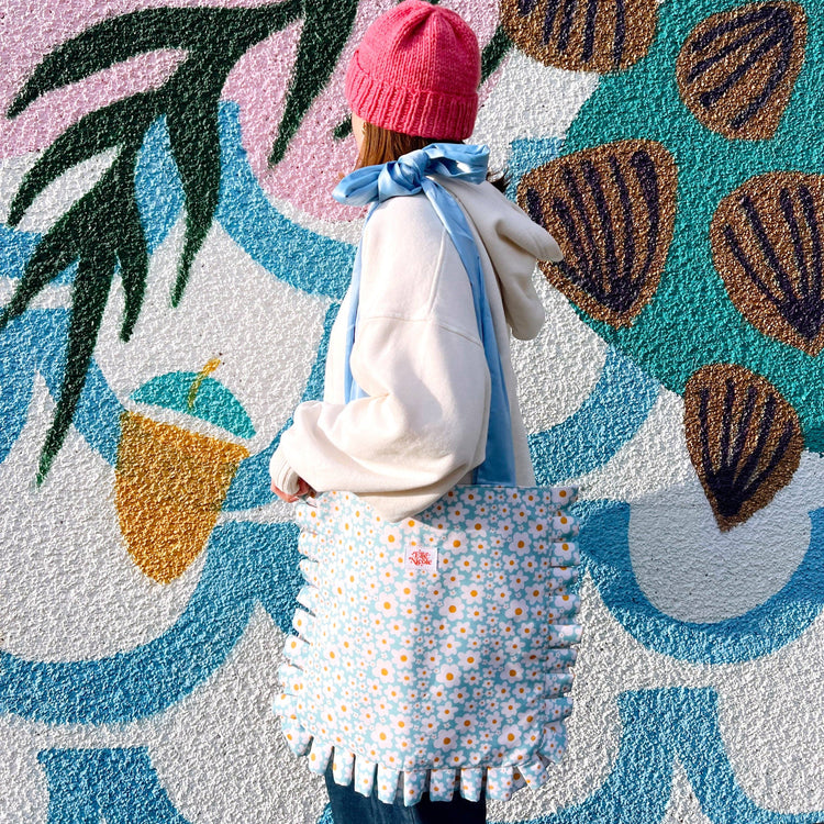 Bow Tote Bag - Blue Daisy