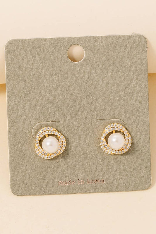 Rhinestone Halo Set Pearl Stud Earrings